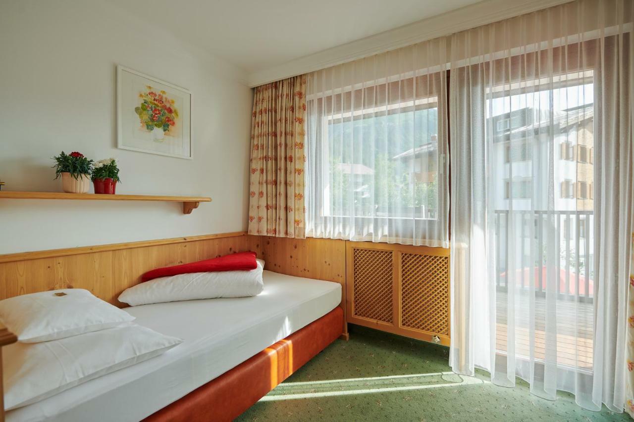 Hotel Appartement Roggal Lech am Arlberg Kültér fotó